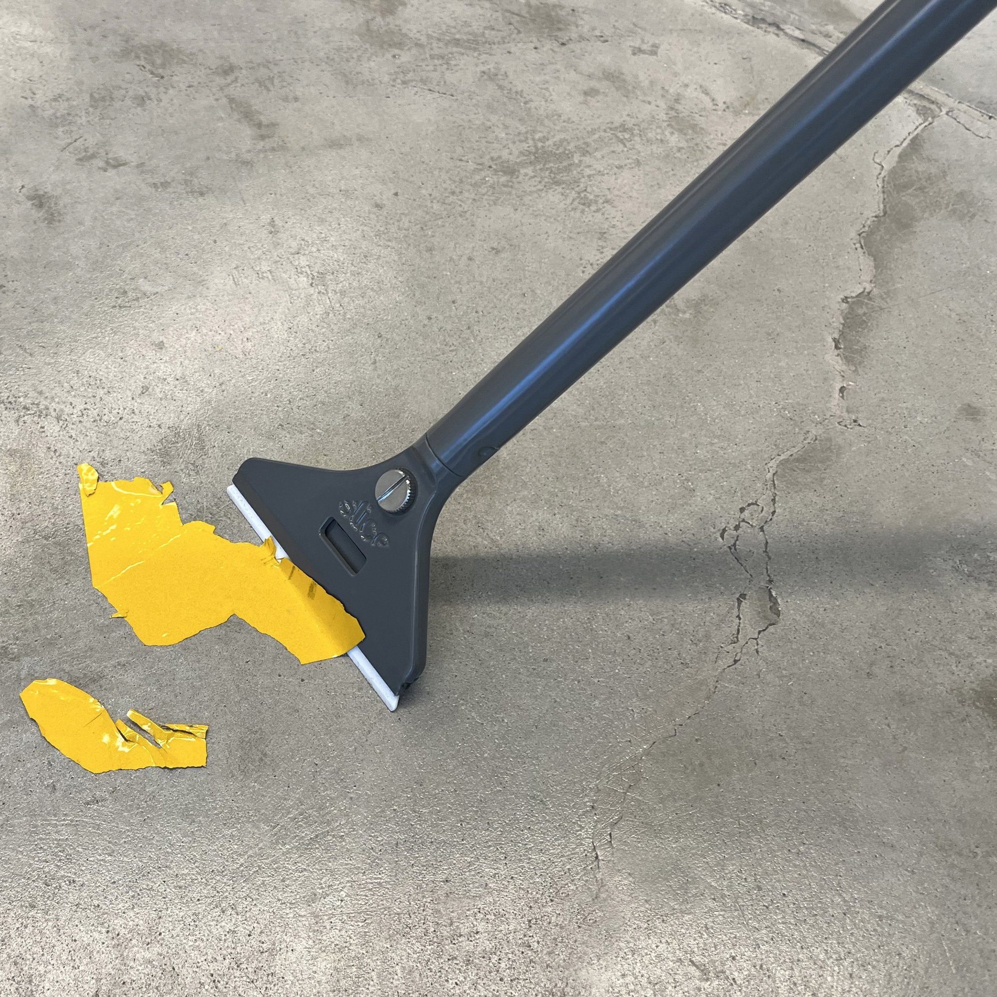 Floor scraping store tools